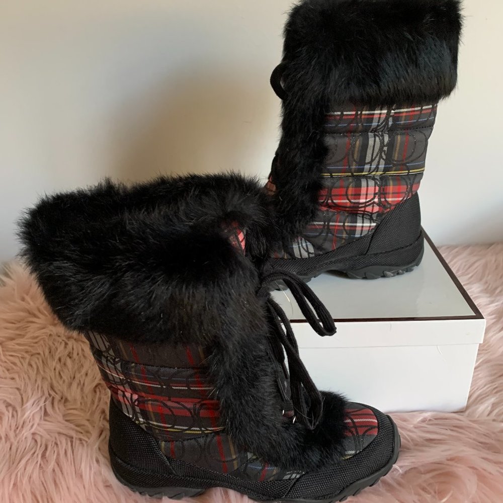 COACH JENNIE SIGNATURE "C" PLAID WITH RABBIT FUR TRIM BOOTIE BOOTS - Picture 2 of 12
